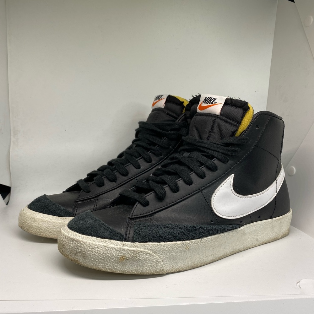 Nike Blazer Mid ‘77